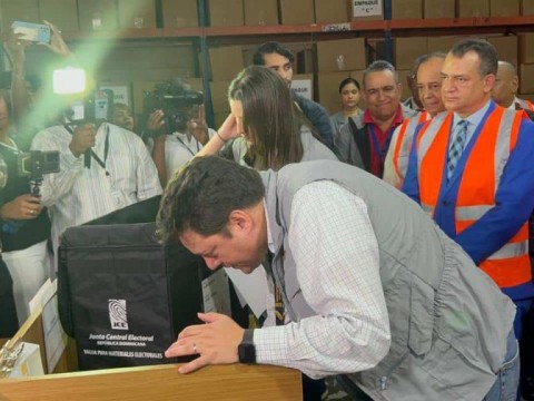 El discontinuo periodo de elecci&oacute;n de las autoridades municipales