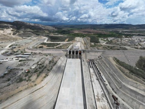 Presa de Monte Grande ser&aacute; inaugurada hoy, 14 a&ntilde;os despu&eacute;s