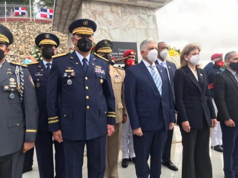 30 de Marzo: Vicepresidenta encabeza actos en Santiago 