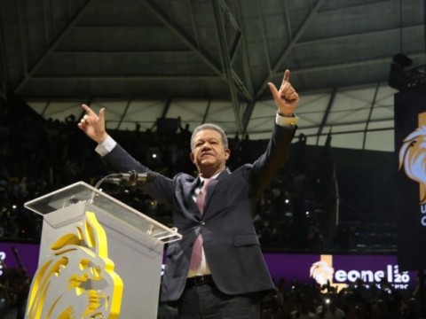 Leonel afirma que &ldquo;ganar&aacute; abrumadoramente&rdquo; las primarias del PLD