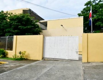 Cierran escuelas en SFM luego que 30 profesores dieran positivo al COVID-19