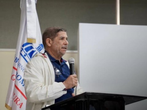 Ministro de Agricultura dominicano niega libre importaci&oacute;n de carnes desde Brasil