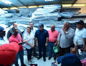 Llevan ayudas a los afectados en Los R&iacute;os