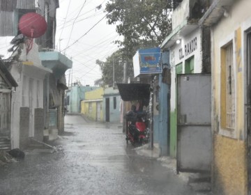 Vaguada continuar&aacute; generando aguaceros sobre el pa&iacute;s hasta el jueves