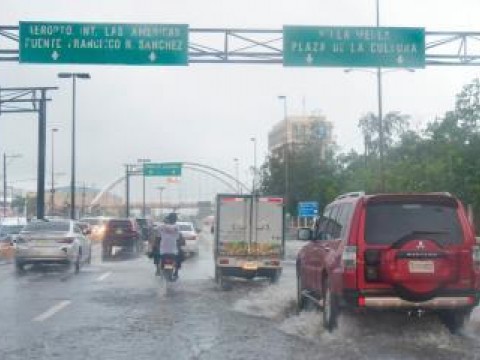 Pronostican sistema frontal generar&aacute; lluvias sobre Rep&uacute;blica Dominicana hasta el viernes
