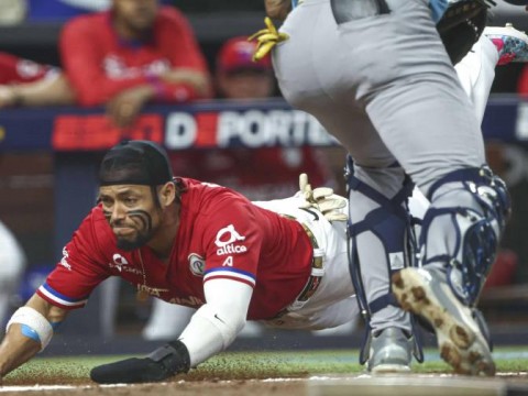 Licey derrota a Curazao Suns y se acerca a la clasificaci&oacute;n
