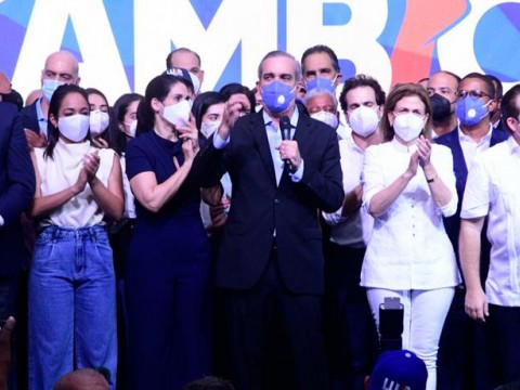 Abinader termina la racha del PLD con 16 a&ntilde;os en el poder