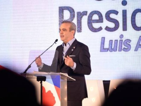 Luis Abinader anunciar&iacute;a hoy a su Compa&ntilde;ero(a) de Boleta  