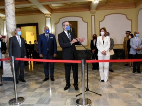 Suspenden reuni&oacute;n de la comisi&oacute;n de transici&oacute;n