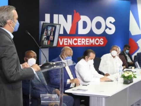 Abinader prioriza gabinete de gesti&oacute;n de crisis; aumenta las designaciones de dirigentes cercanos
