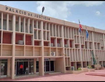 Madre del supuesto cabecilla de red vinculada a regidor recib&iacute;a dinero de transacciones, seg&uacute;n MP