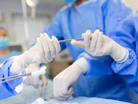 Cardi&oacute;logo plantea que la reparaci&oacute;n de da&ntilde;os por mala pr&aacute;ctica sin intenci&oacute;n sea monetaria