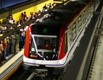 Aver&iacute;a provoca retrasos en el Metro de Santo Domingo