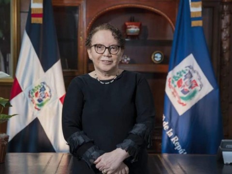 Miriam Germ&aacute;n invita a reflexionar a fiscales y fiscalizadores que reclaman aumento salarial y ascensos
