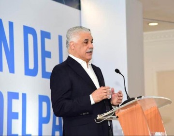 Miguel Vargas: &ldquo;Autoridades deben afrontar da&ntilde;os del hurac&aacute;n Fiona sin descuidar peligro de Hait&iacute;&rdquo;