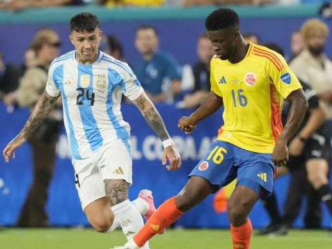 Milei echa a funcionario que hab&iacute;a instado a Messi a pedir disculpas por c&aacute;nticos racistas