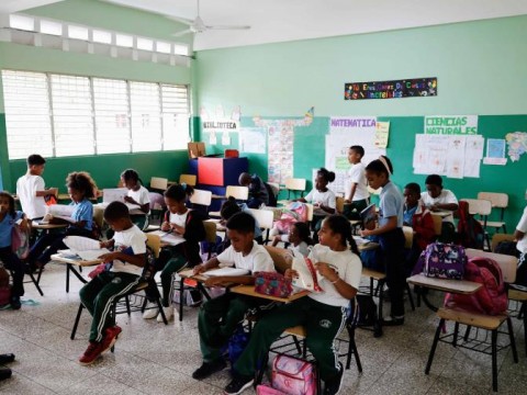 Ministerio de Educaci&oacute;n y ADP acuerdan disposiciones que ampl&iacute;an la participaci&oacute;n docente en la Evaluaci&oacute;n de Desempe&ntilde;o Docente 2025