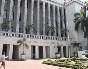 La propuesta de fusi&oacute;n Minerd-Mescyt se discutir&aacute; en el Consejo Econ&oacute;mico y Social