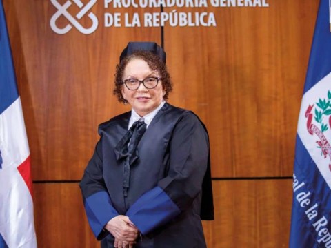 Ministerio P&uacute;blico tomar&aacute; "medidas cautelares" ante las campa&ntilde;as "il&iacute;citas" en su contra