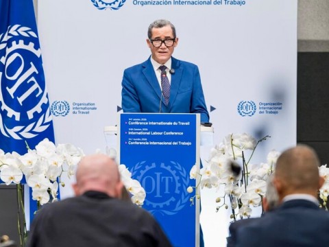 Ministro dice nuevo C&oacute;digo de Trabajo garantizar&aacute; derechos, seguridad jur&iacute;dica y competitividad