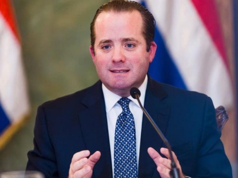 Paliza afirma "no es el momento adecuado" para aplicar reforma fiscal
