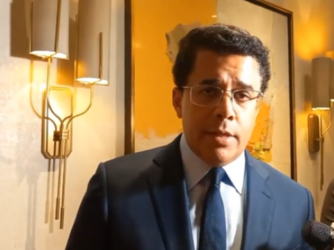 Ministro de Turismo garantiza que ya en febrero se firmar&aacute; acuerdo para regular a Airbnb
