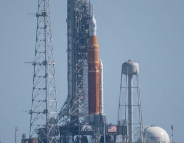 Realizan una prueba de carga de combustible de la misión Artemis 1 de la NASA