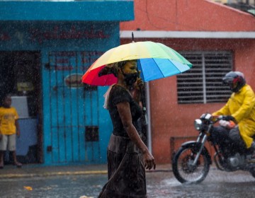 Onamet prev&eacute; nublados con lluvias d&eacute;biles sobre RD este martes 