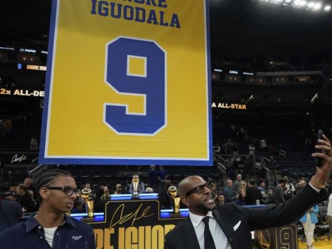 Warriors retiran n&uacute;mero de Andre Iguodala tras 4 t&iacute;tulos y un premio a JMV en las Finales