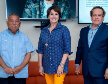 Ministerio de Cultura alienta esfuerzos de CERTV en apoyo a la teatro