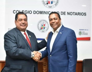 Liga Municipal y Colegio de Notarios acuerdan fortalecer el cobro de arbitrios notariales