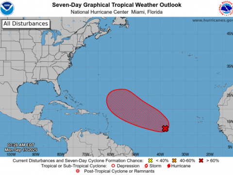 Este lunes seguir&aacute;n las lluvias; mantienen alerta y vigilan onda tropical con potencial de cicl&oacute;n