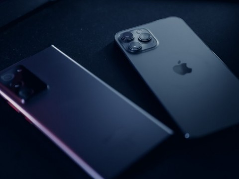 Samsung adelanta a Apple y recupera el primer puesto entre los fabricantes de 'smartphones'