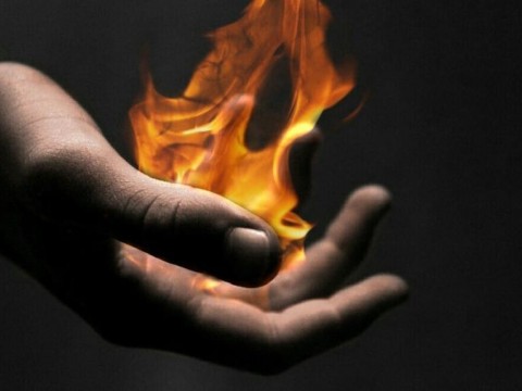 Adolescente resulta con quemaduras al prenderse fuego en Dajab&oacute;n