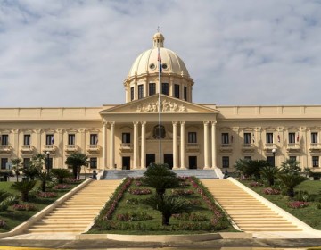El Gobierno reduce el gasto de publicidad estatal en RD$ 701.7 millones