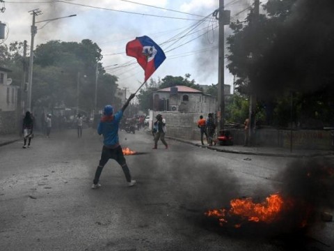 Manifestantes religiosos antipandillas mueren tiroteados en Hait&iacute;