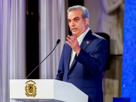 Los tres principales candidatos presidenciales apoyan el debate propuso Anje