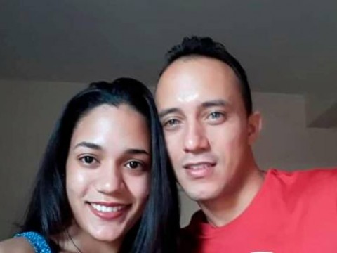 Hombre mata a martillazos a su pareja en Santiago