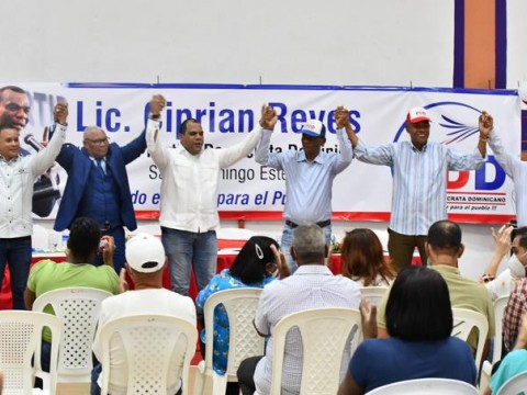 Partido Dem&oacute;crata Dominicano juramenta su directiva en Santo Domingo Este