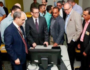 Partidos pol&iacute;ticos auditan conexiones inal&aacute;mbricas del sistema de voto automatizado