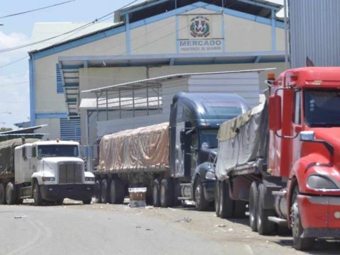 Respaldan fronteras sigan cerradas tras conflicto con Hait&iacute; por el canal