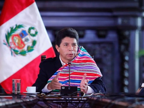Juez embarga bienes de Pedro Castillo y exprimer ministro por 18 millones de d&oacute;lares
