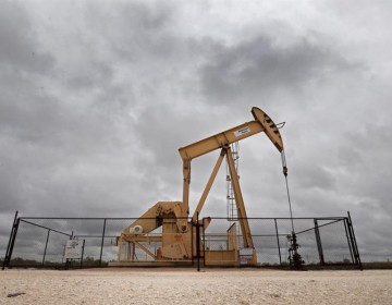 El petr&oacute;leo de Texas abre con una bajada del 1,17 %, hasta 103,93 d&oacute;lares