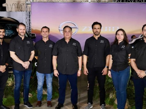 Grupo Avant introduce al mercado la camioneta todo terreno ZX Auto: Grand Lion