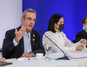 Presidente Abinader anuncia medidas para erradicar el matrimonio infantil 