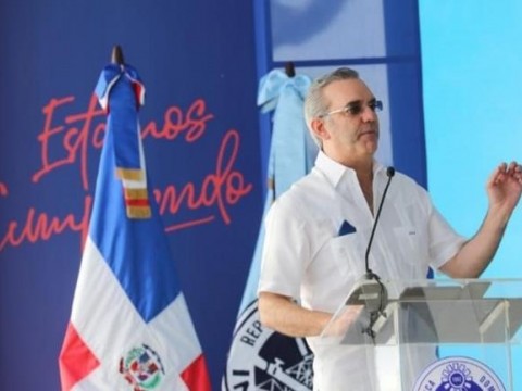 Presidente Abinader: Si yo tuviera un Petrocaribe los combustibles estar&iacute;an m&aacute;s baratos