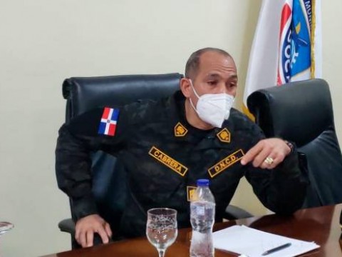 Ante denuncias de colocar drogas a j&oacute;venes, DNCD sustituye dotaci&oacute;n completa en Boca Chica 