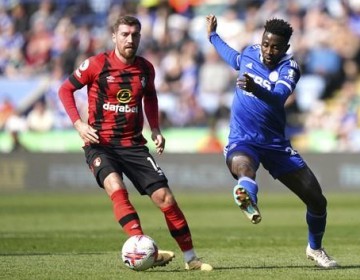 Leicester contrata a Dean Smith hasta el final de temporada