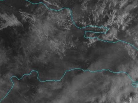 Primera onda tropical del a&ntilde;o y una vaguada incrementan las lluvias este lunes