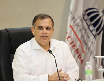 Los logros del gobierno en gesti&oacute;n de las finanzas durante el 2023, seg&uacute;n el ministro de Hacienda
